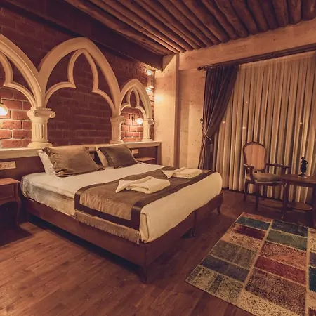 לינה וארוחת בוקר Sobek Stone House Cappadocia